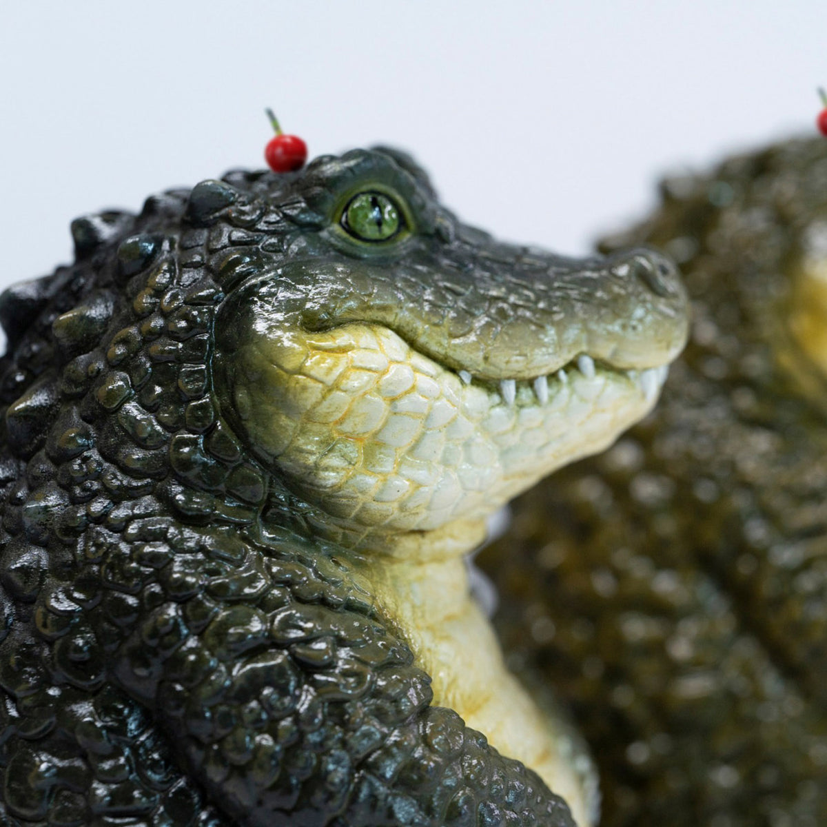 JXK Realistic Swamp Crocodile Resin Reptile Animal Statue