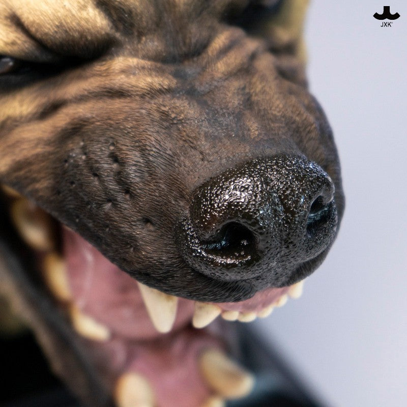 JXK Plus Hyena Head Statue Model