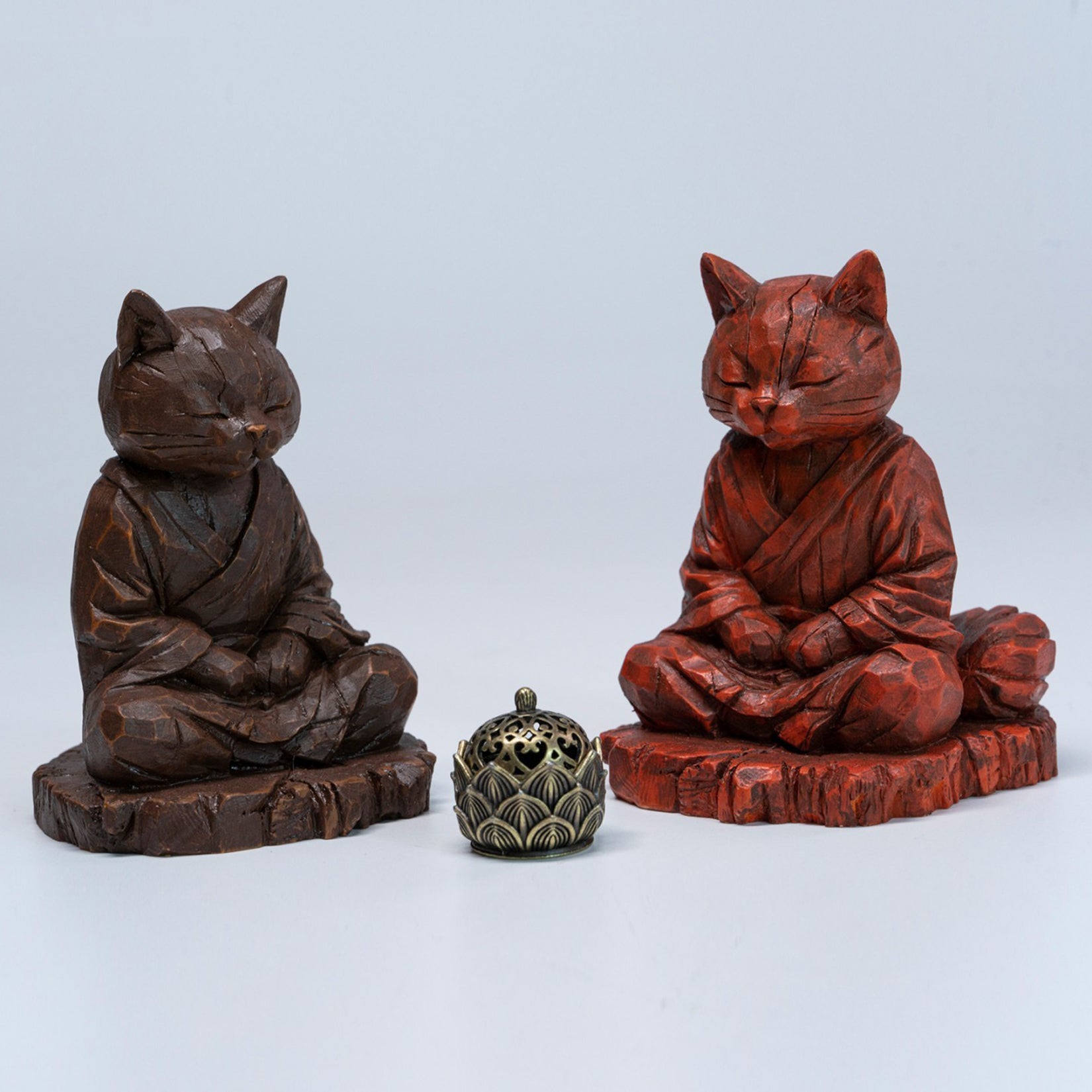 JXK Studio Wood‑Carved Zen Cat Figurine