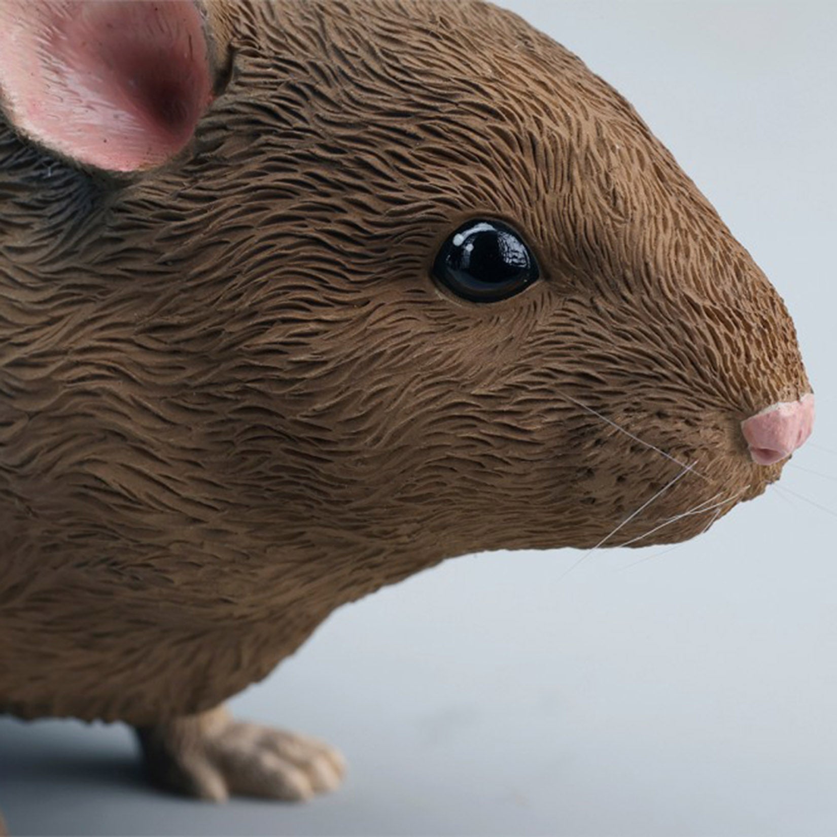 JXK 1:1 Scale House Mouse Figure