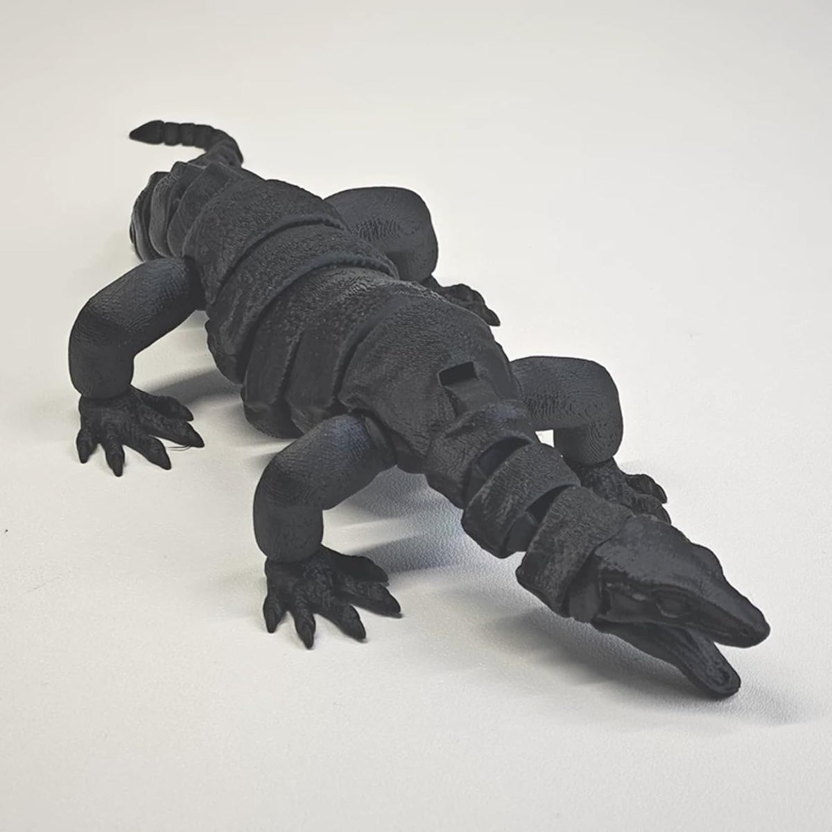 3D Printed Articulated Komodo Dragon Giant Lizard Figure