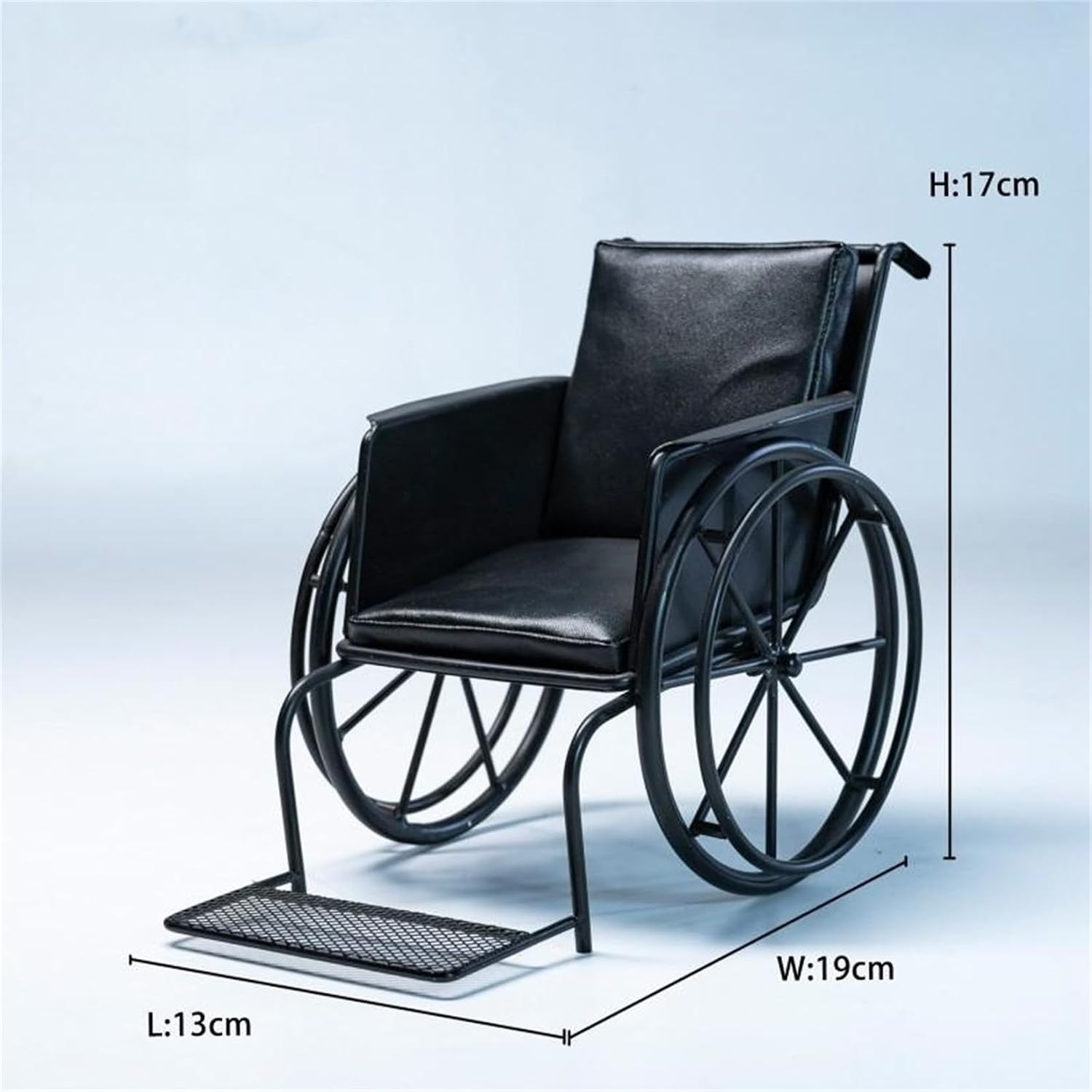 MMMTOYS Black Wheelchair Model Scene Decoration