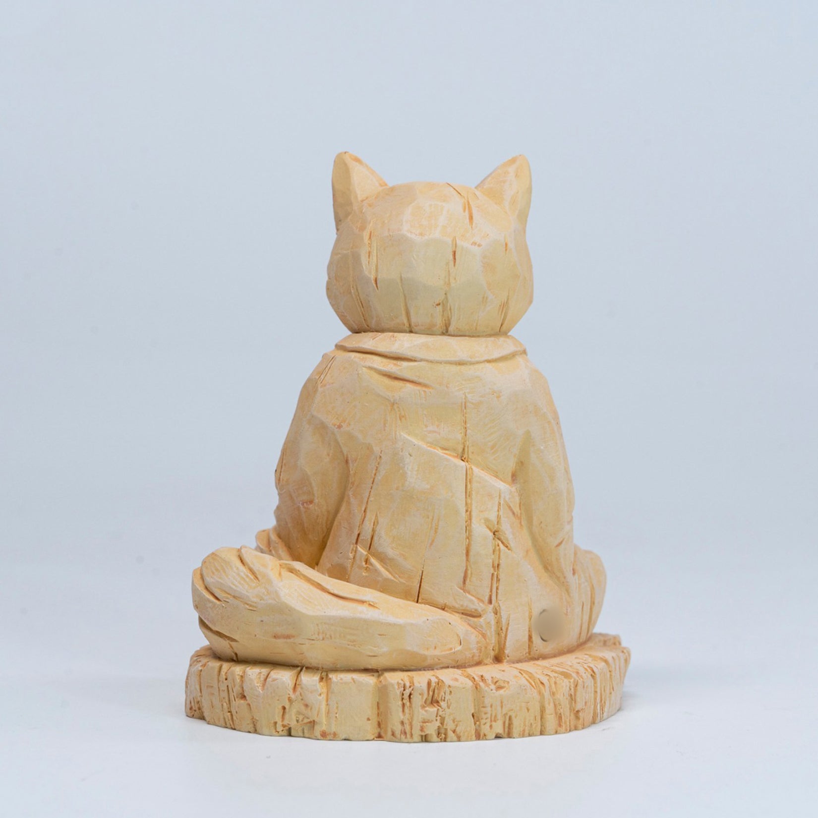 JXK Studio Wood‑Carved Zen Cat Figurine