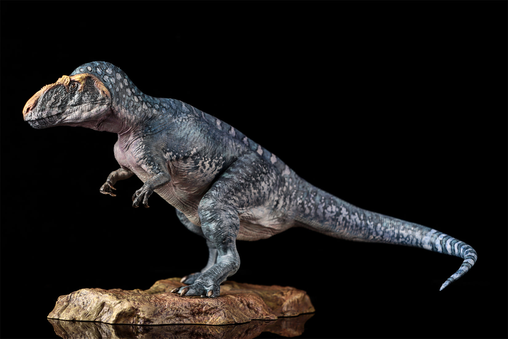 LANATIMESHOP 1/35 Scale Sinraptor dongi Theron Model