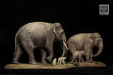 De CLAY Studio Asian Elephant Scene Statue