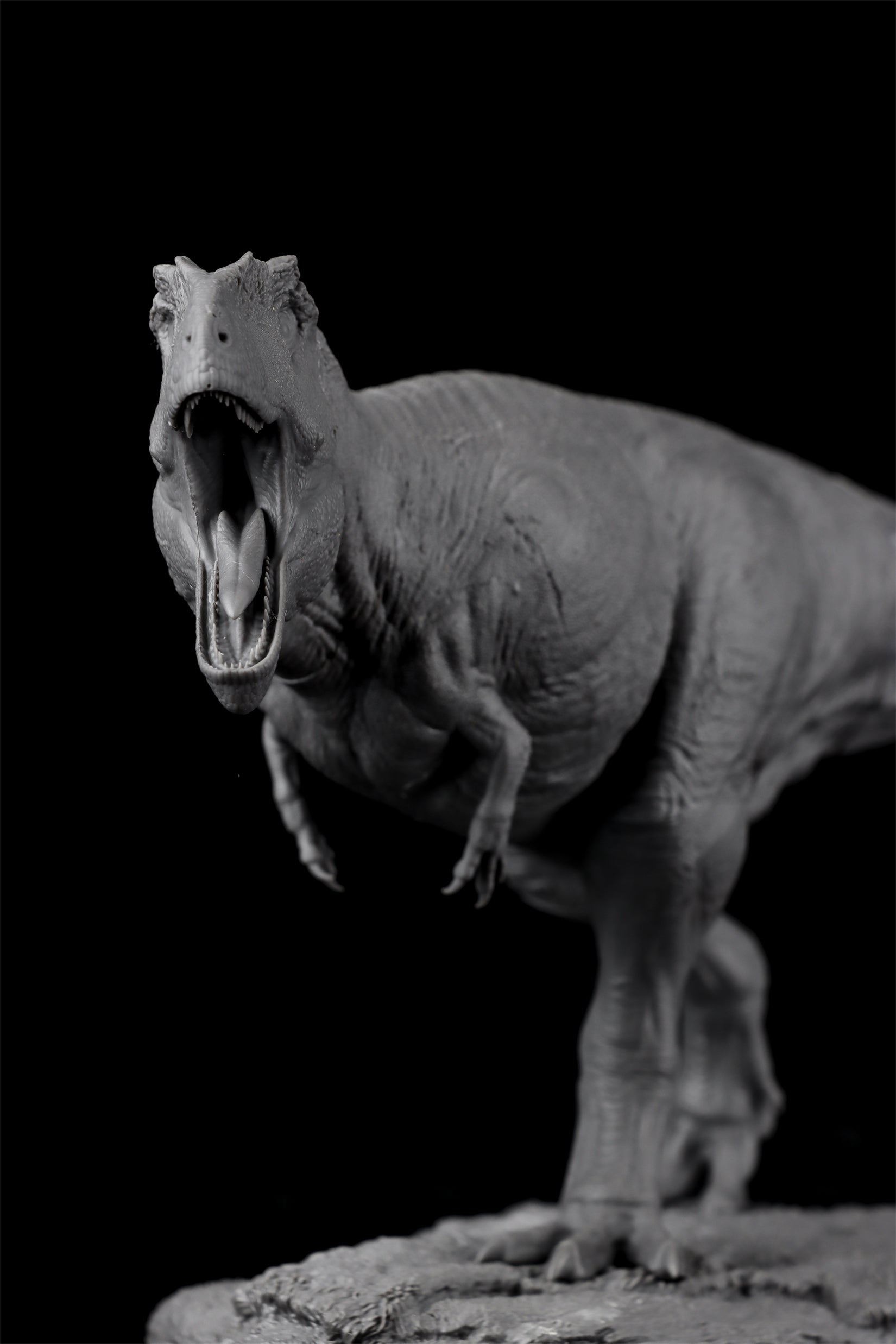 Anningpale 1/35 Scale Tyrannotitan chubutensis Model