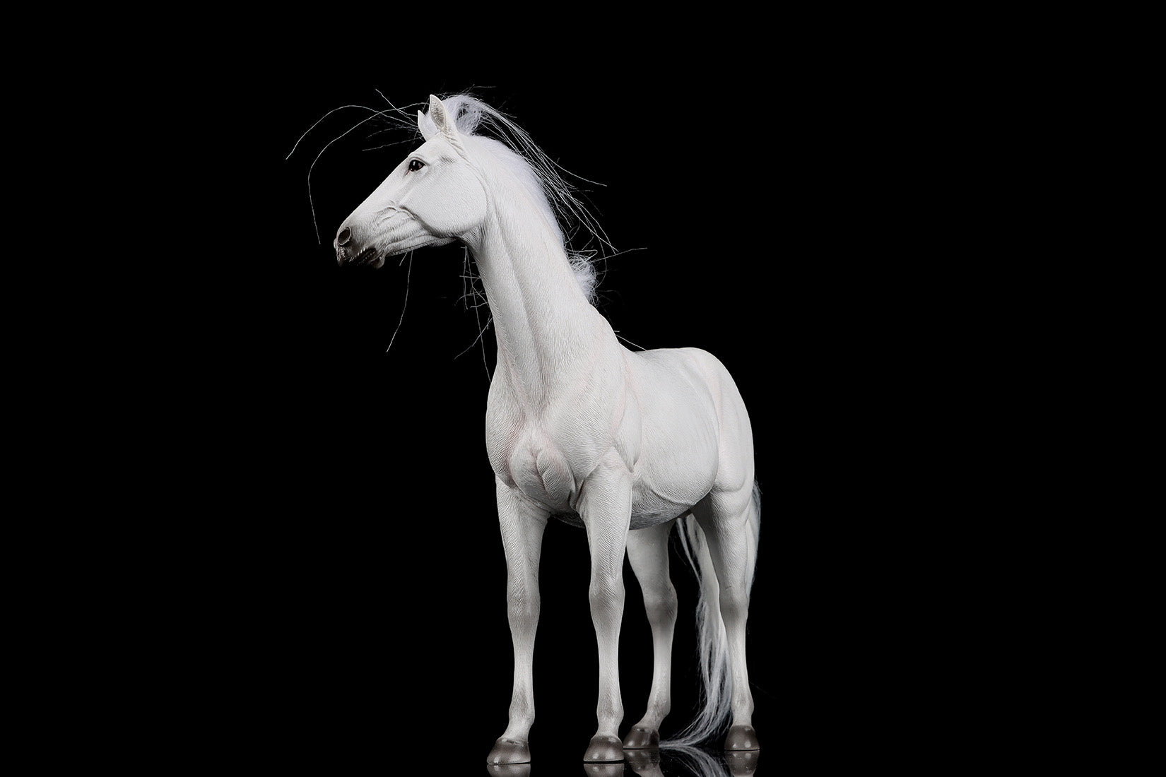 JXK German Hannover Horse Figure