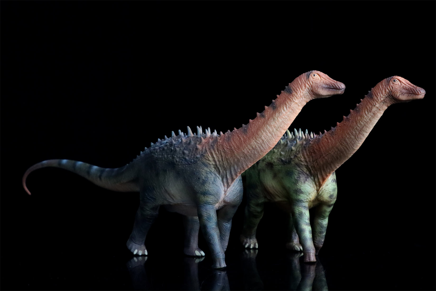 HAOLONGGOOD 1:35 Scale Ampelosaurus Model