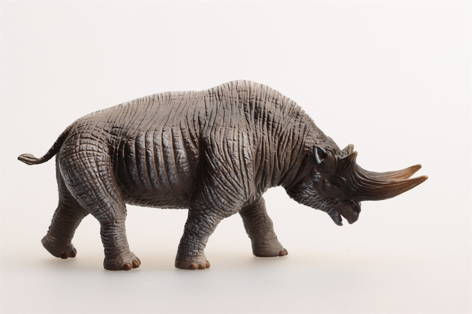 Earth Story Deinotherium Woolly mammoth Paraceratherium Figure