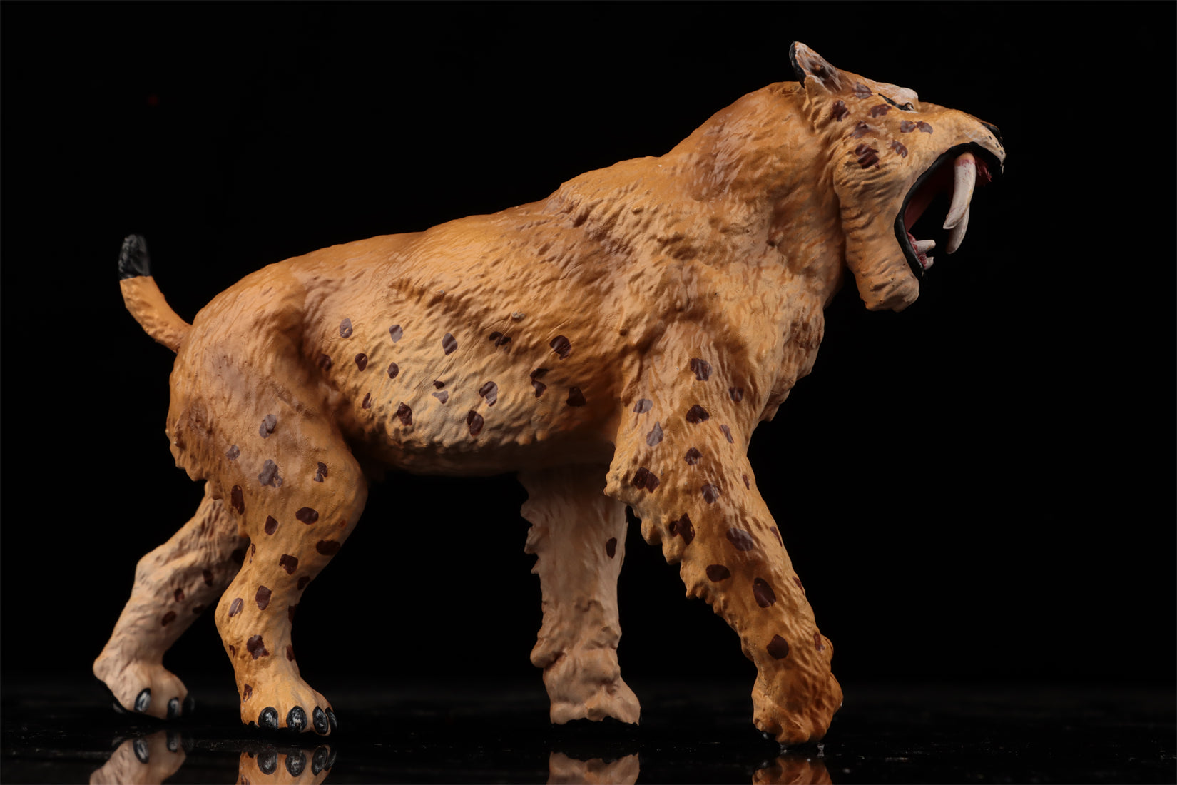 Earth Story Deinotherium Woolly mammoth Paraceratherium Figure