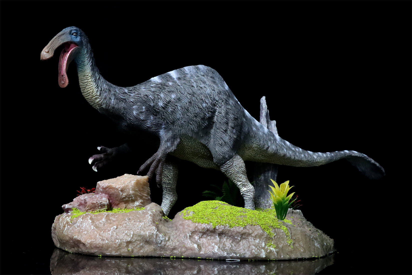 GRHC 1/35 Scale Life Echo Deinocheirus Scene Model