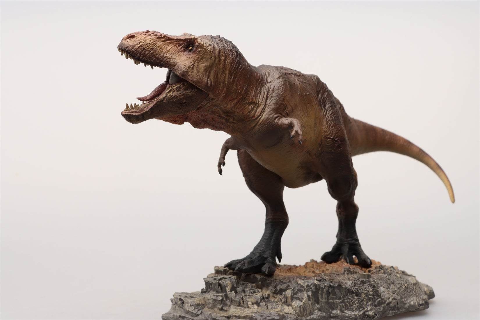 SHOWANNA Studio 1:35 Scale Tyrannosaurus Rex Scotty Model