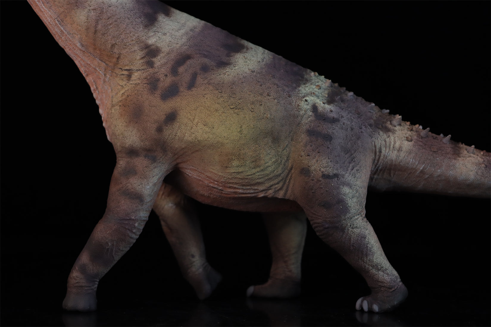 HAOLONGGOOD 1:35 Scale Alamosaurus Model