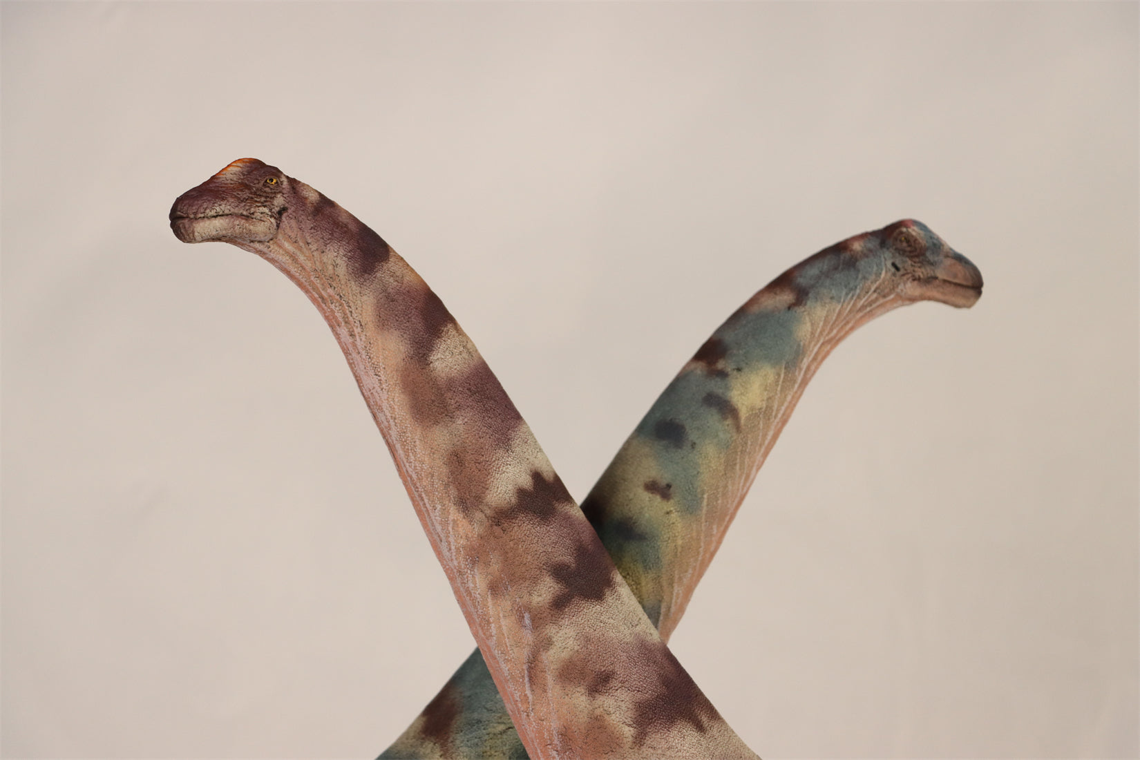 HAOLONGGOOD 1:35 Scale Alamosaurus Model