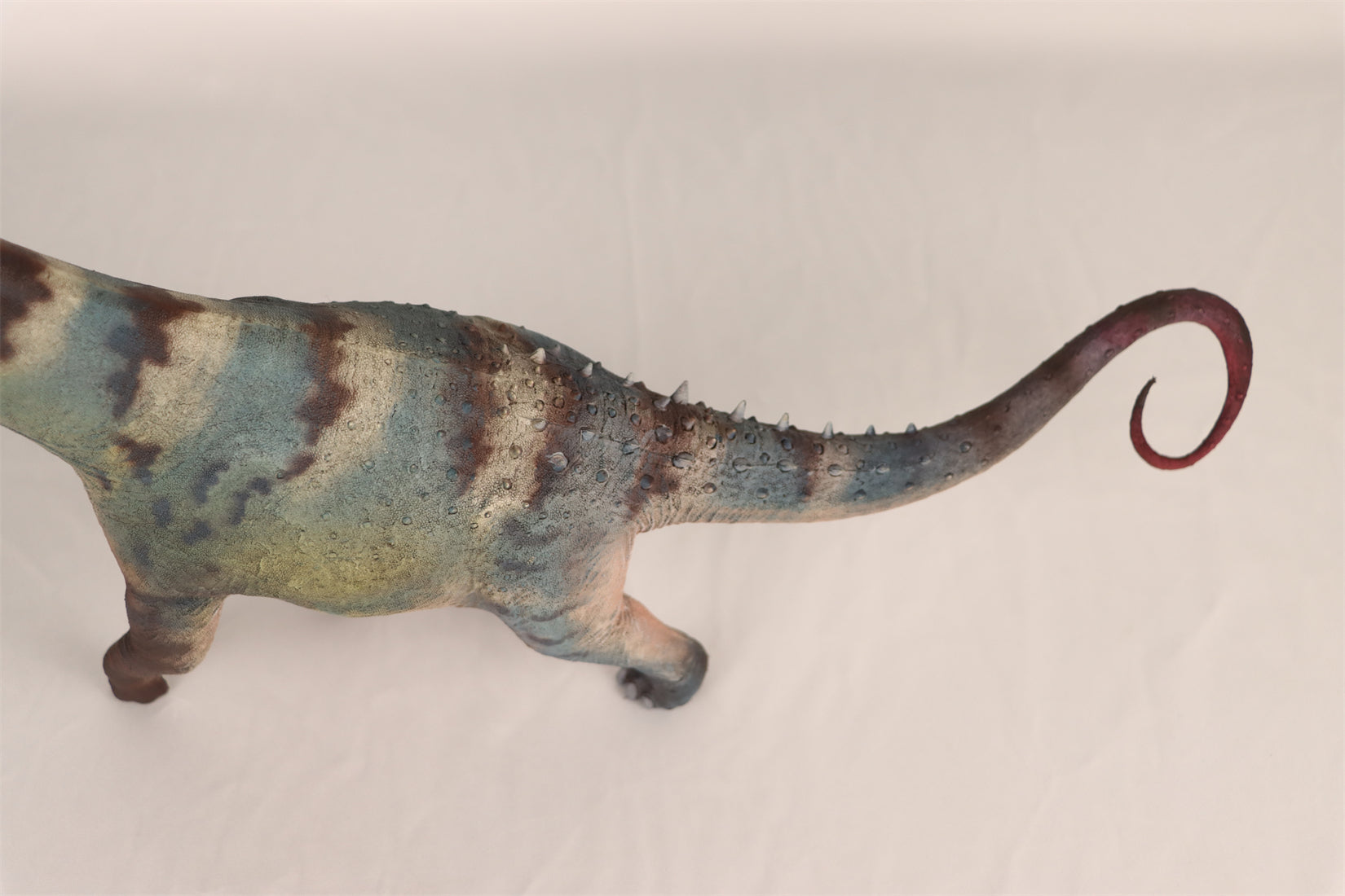 HAOLONGGOOD 1:35 Scale Alamosaurus Model