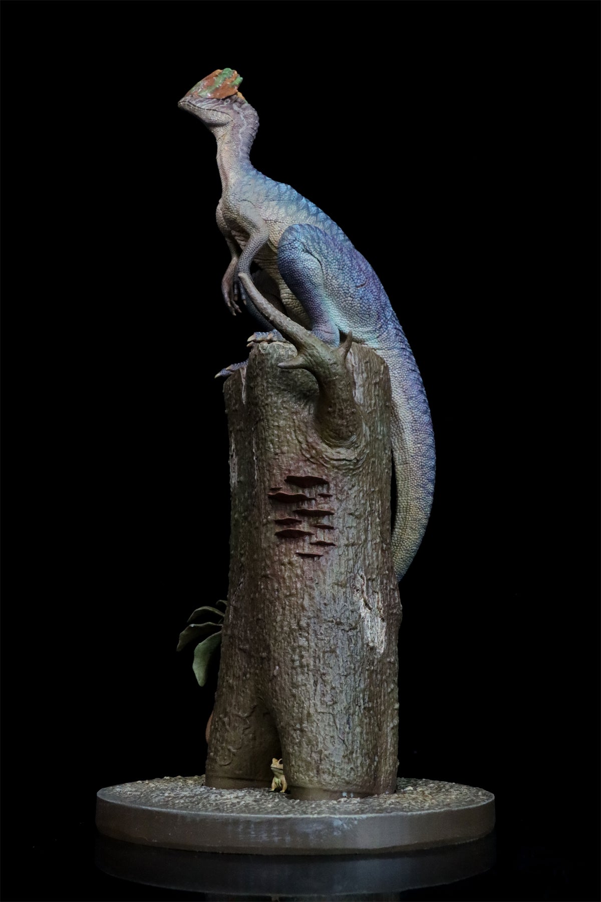 1/20 Scale Dilophosaurus Scene Model