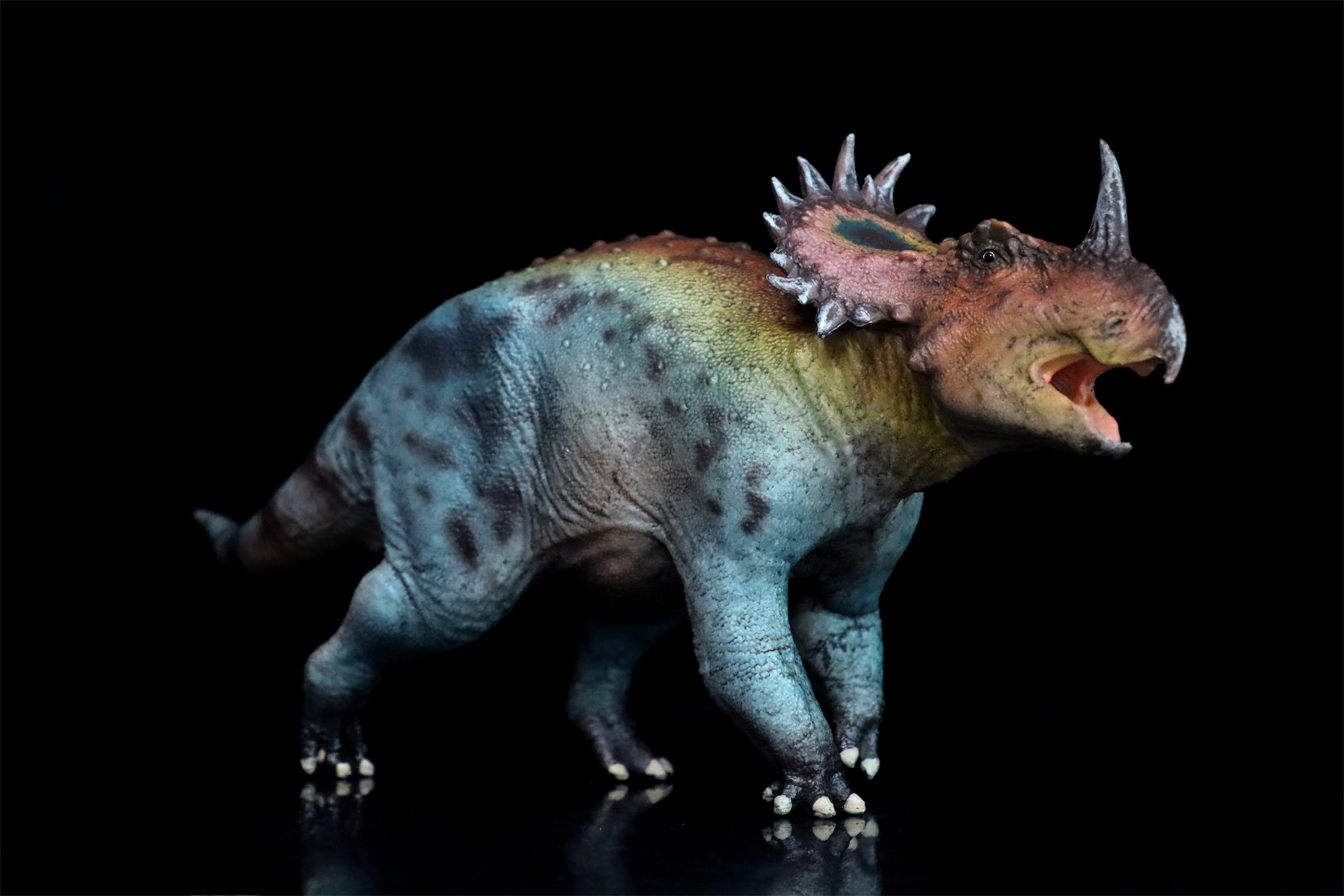 HAOLONGGOOD 1:35 Scale Sinoceratops Model