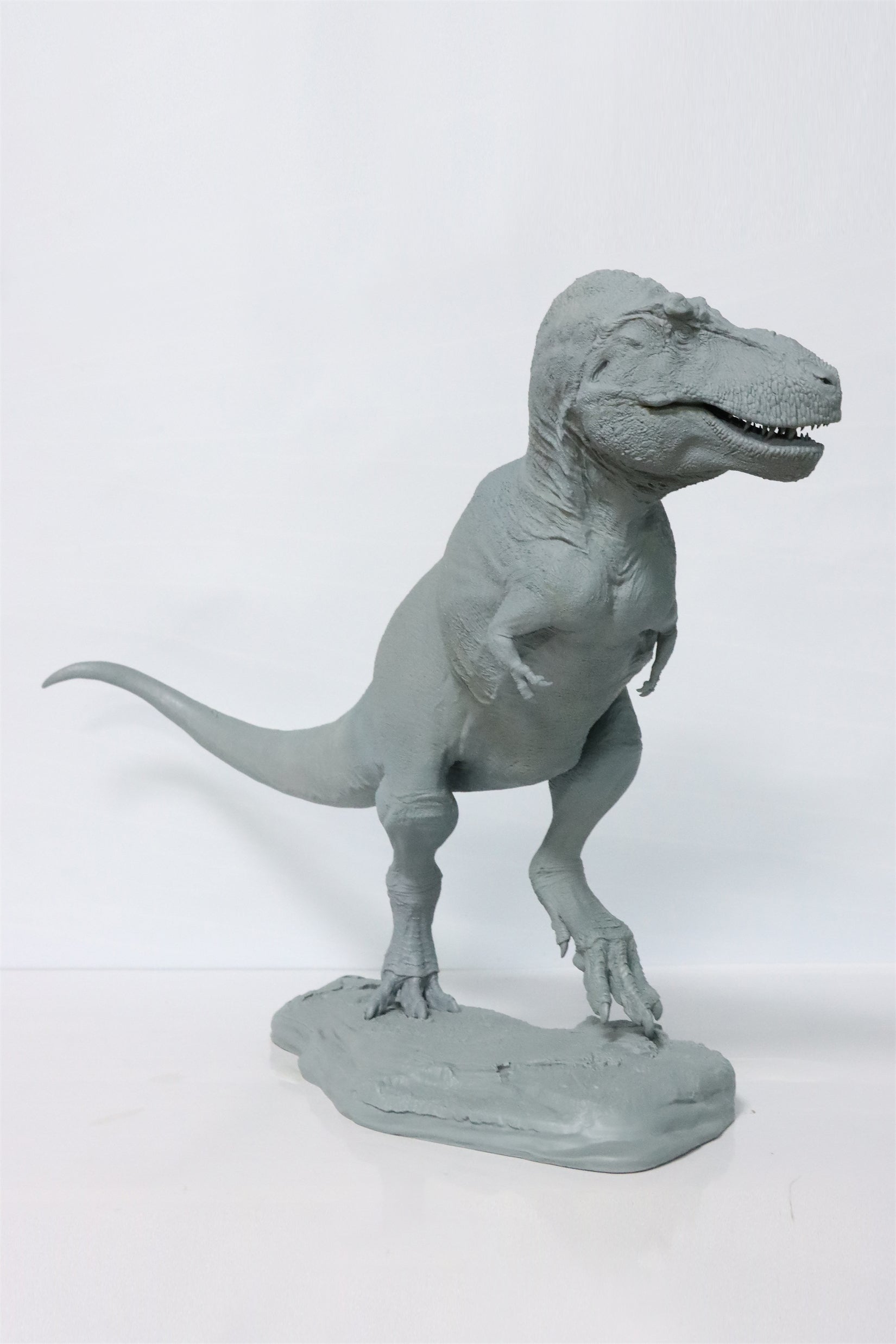 Sumeru Studio 1/18 Scale Tyrannosaurus Rex "Reg" Model