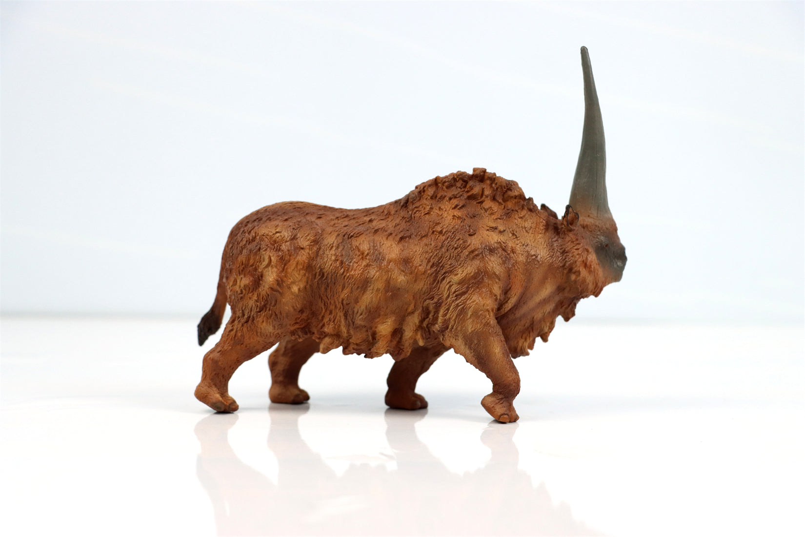 TNG Elasmotherium Megatherium Woolly Mammoth Stegodon Brontotheriidae Smilodon Figure