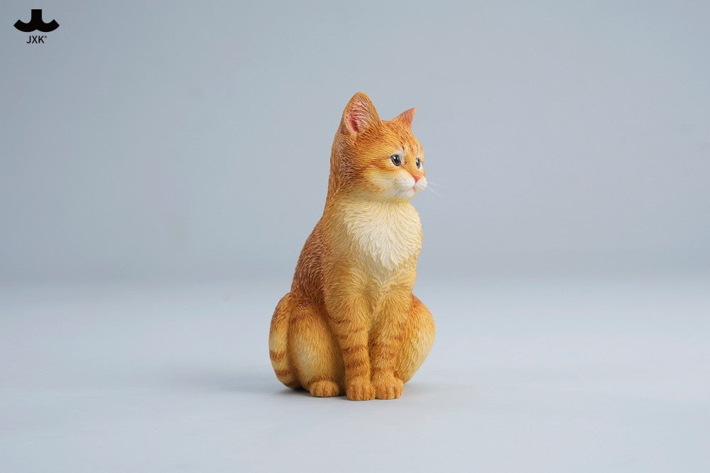 JXK Well-behaved Cat Sitting Figure