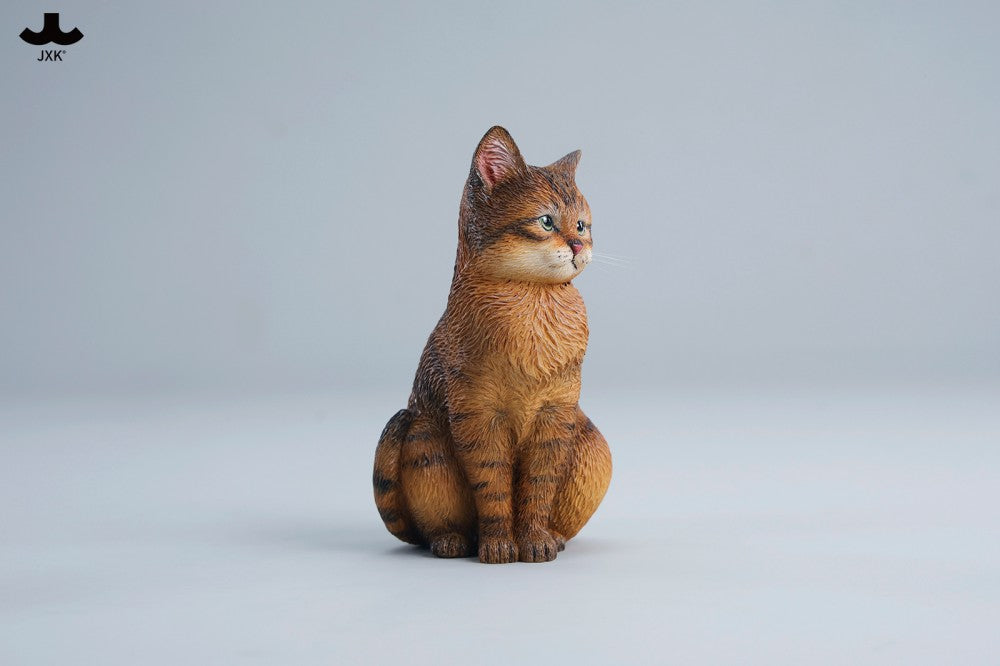 JXK Well-behaved Cat Sitting Figure