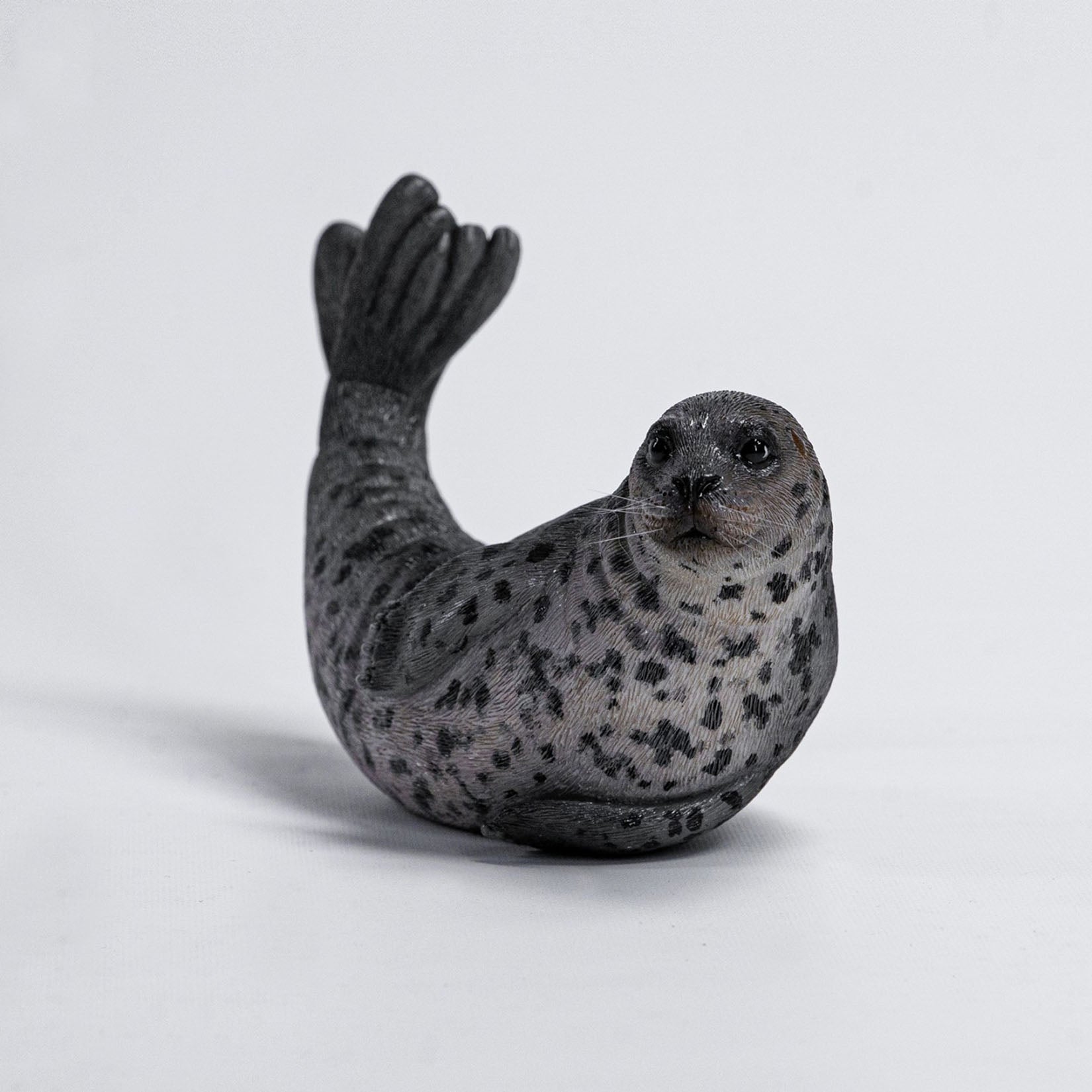 JXK Studio Seal Model