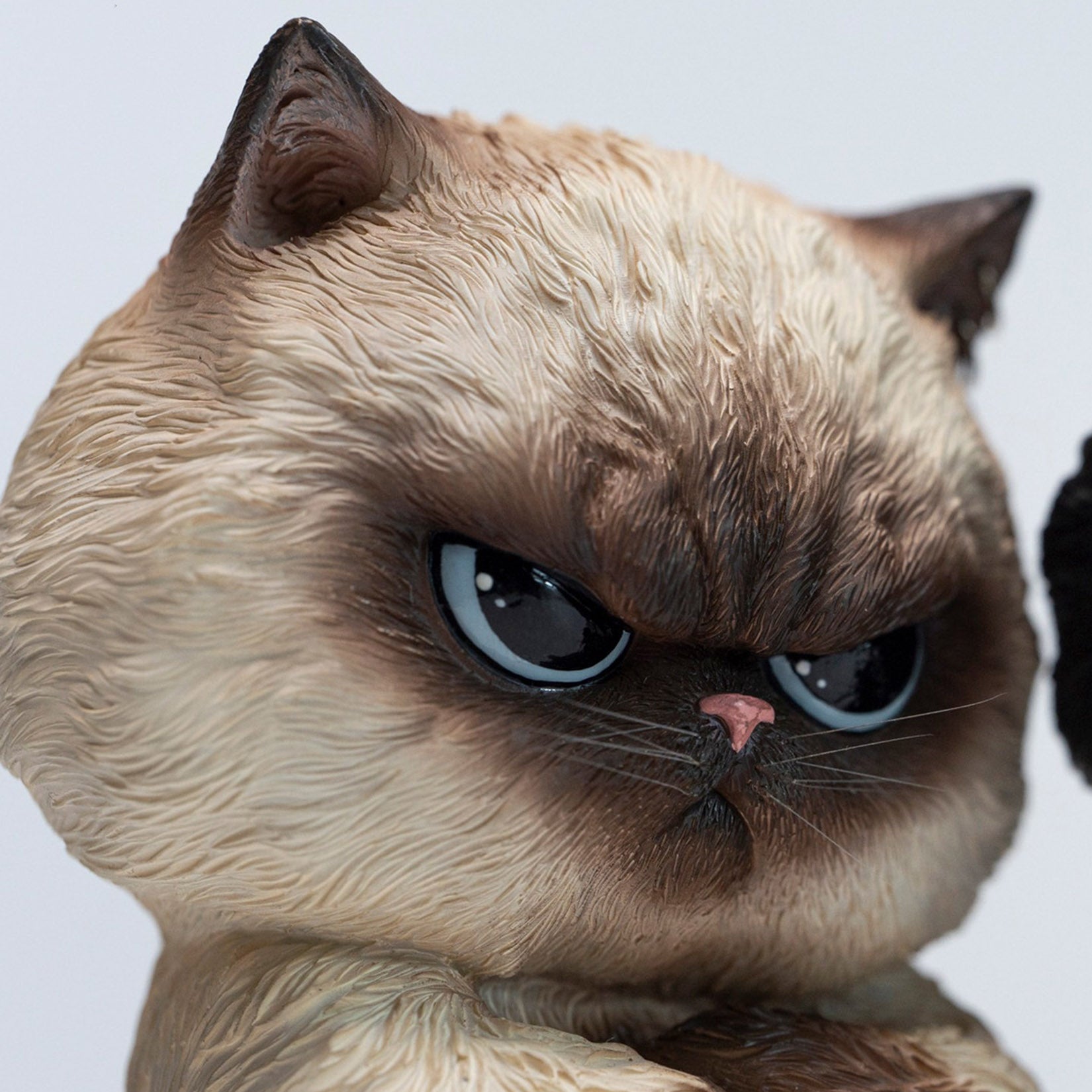 JXK Studio Bengbeng Baba Cat Figurine Ornament