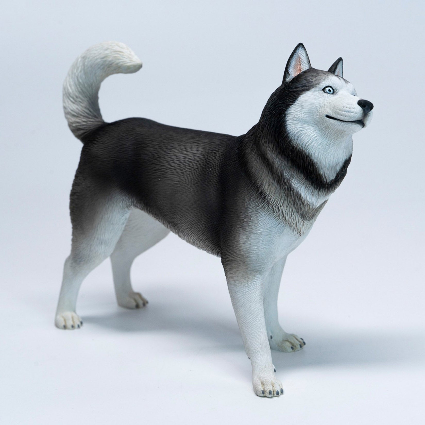 JXK Studio Husky Resin Dog Model Home Decor