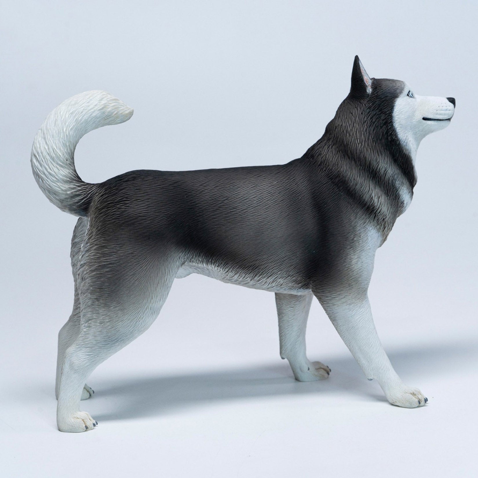 JXK Studio Husky Resin Dog Model Home Decor