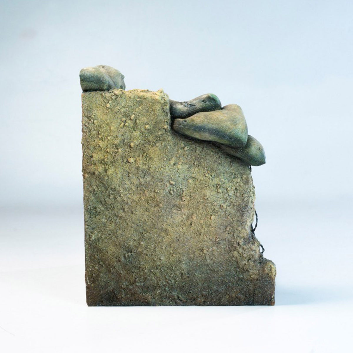 MMMTOYS Studio Sandbag Outpost Figurine