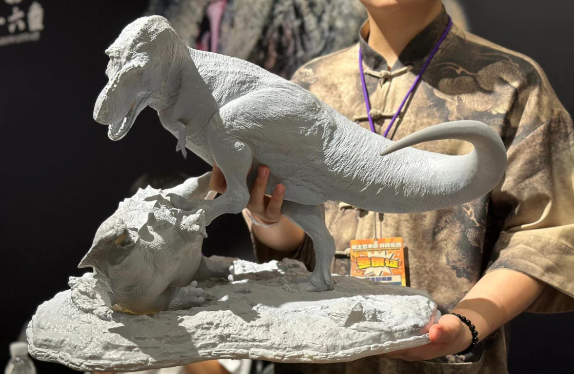 SHOWANNA 1:15 Scale Tyrannosaurus Rex VS Ankylosaurus SCENE STATUE USED