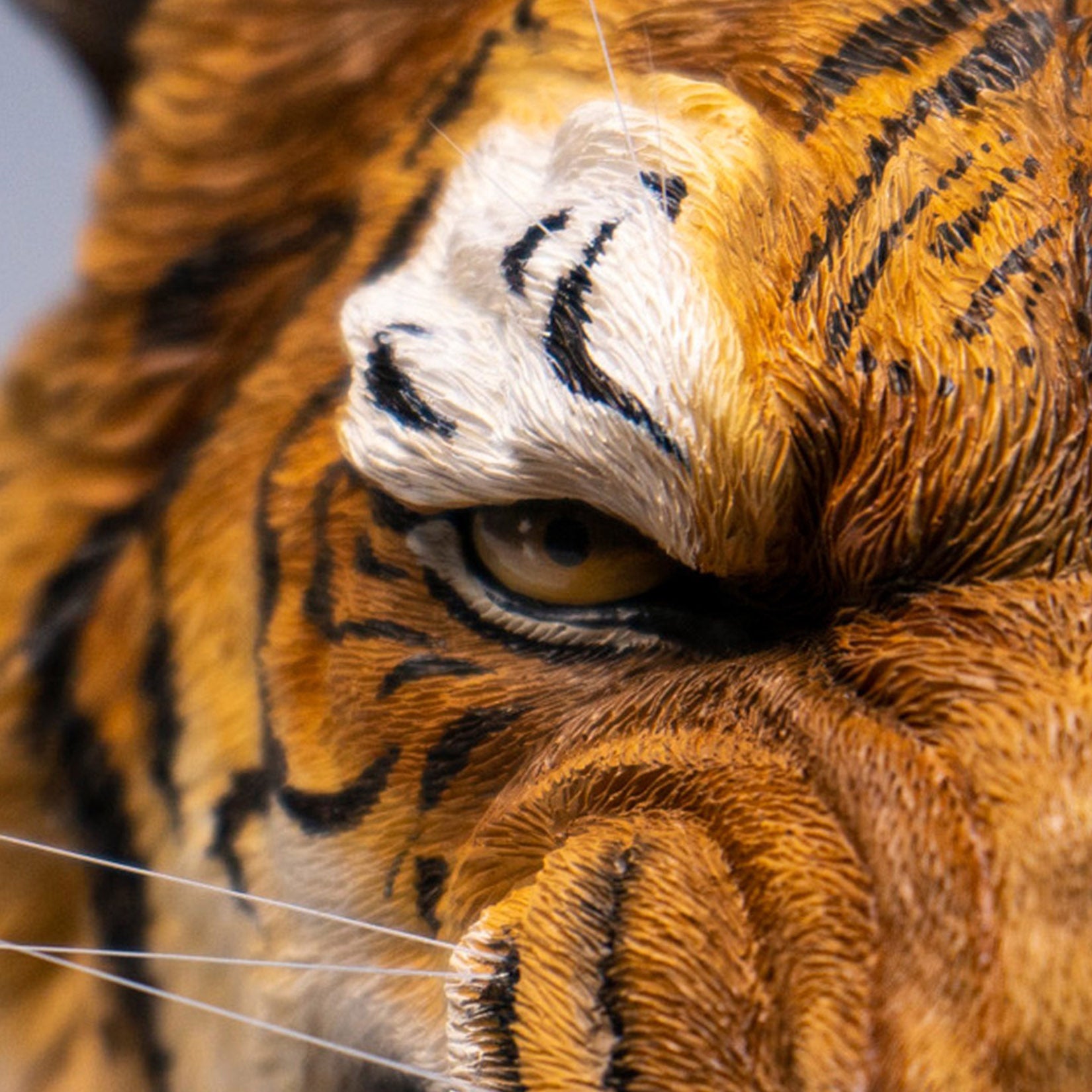 JXK Tiger Head Statue Figure