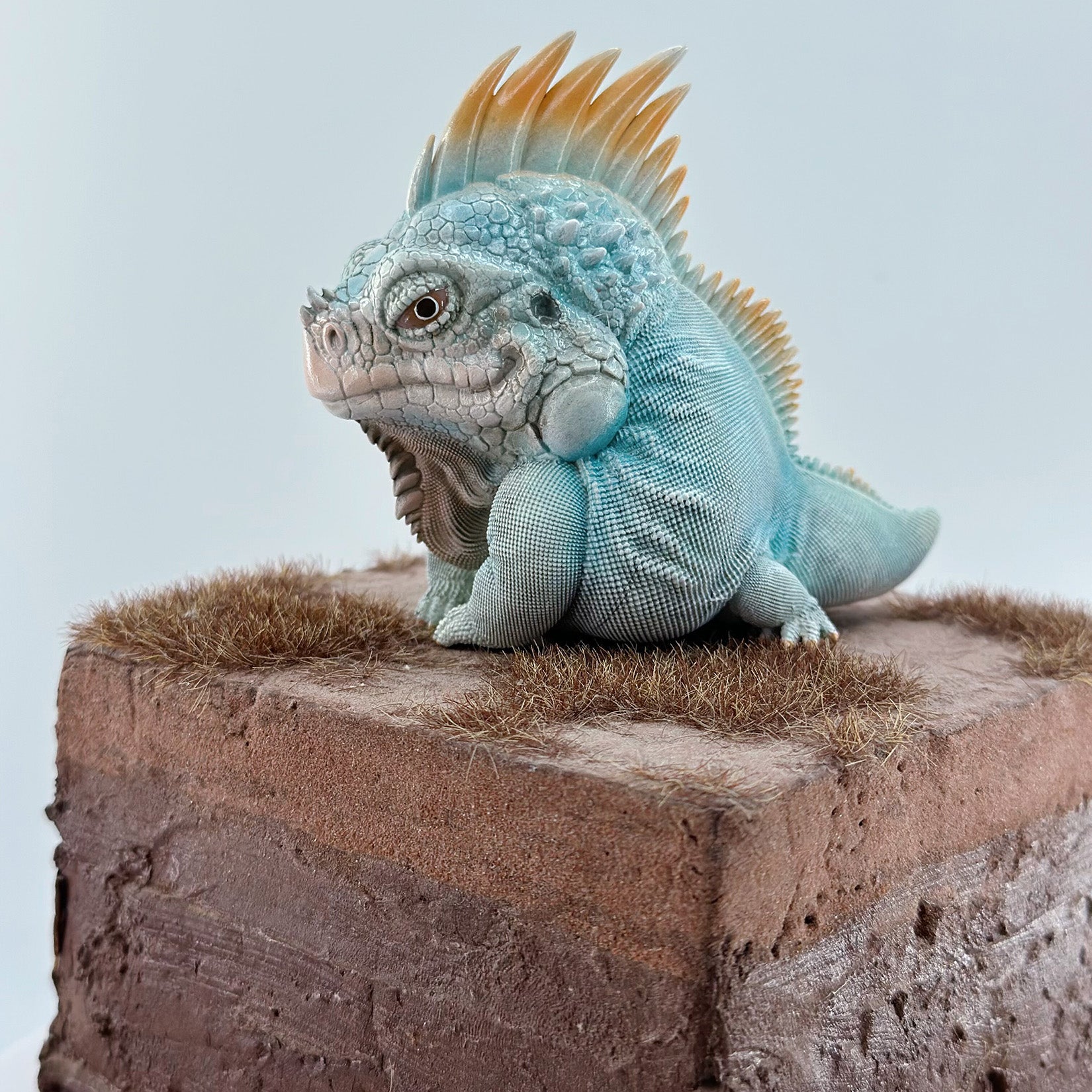 BOWUZHI Studio Resin Iguana Figurine