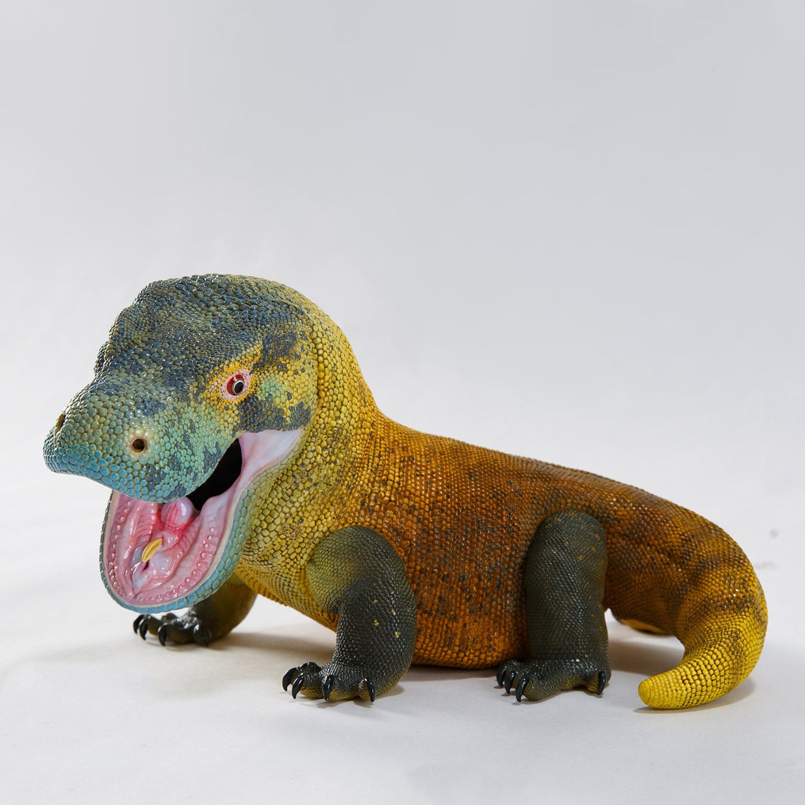 Animal Heavenly Body  Plus Komodo Monitor Lizard Figurine
