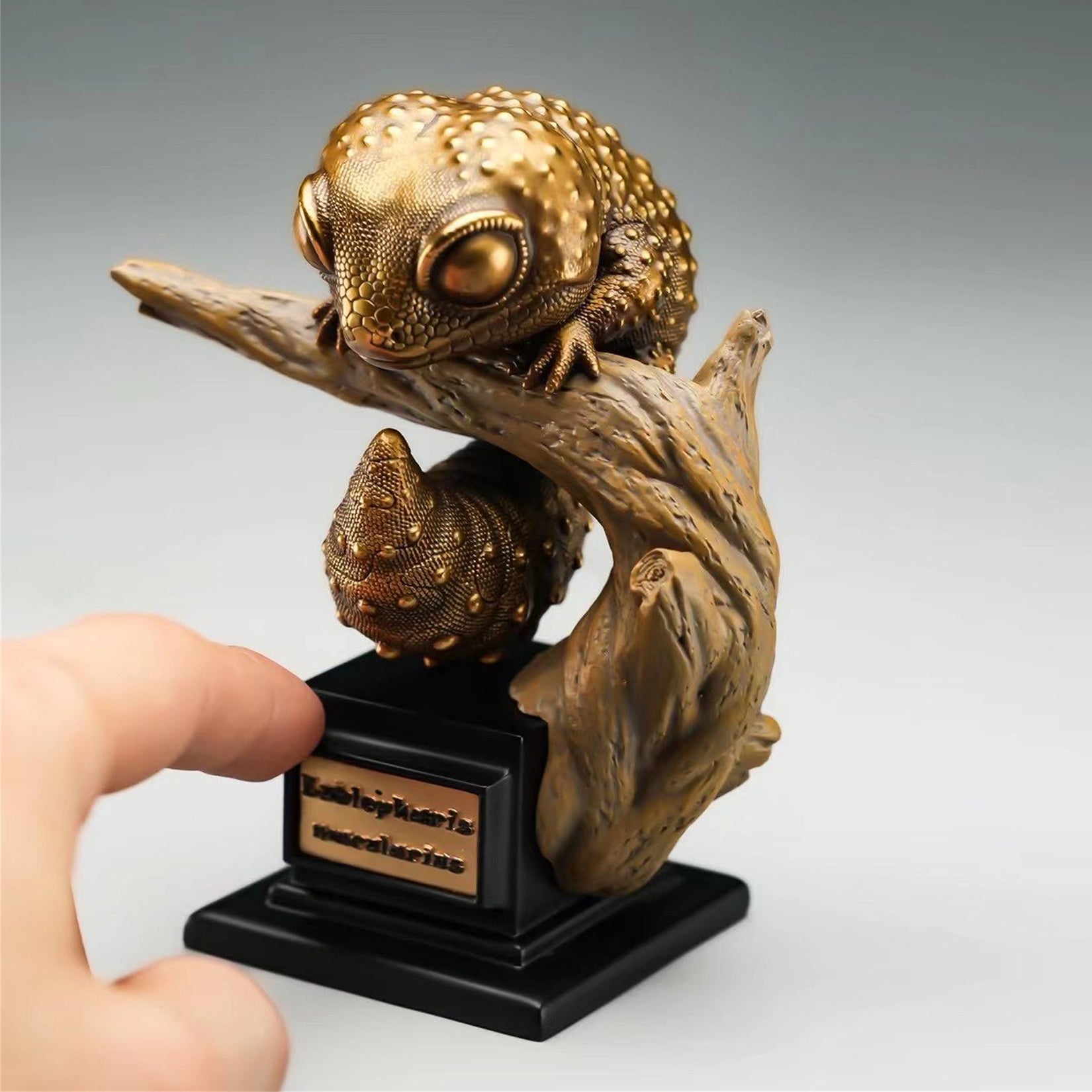 BOWUZHI Studio Bronze Gecko Figurines
