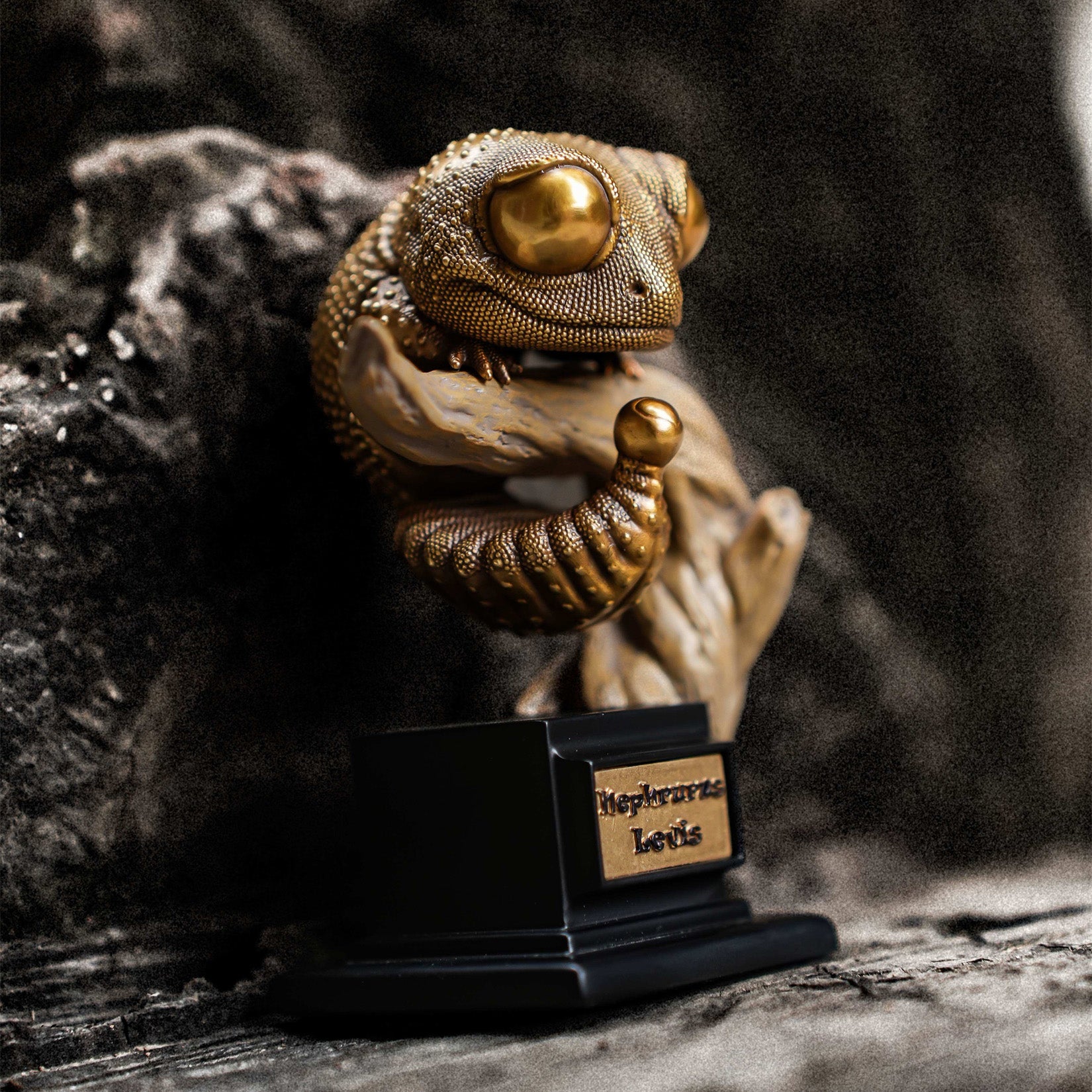 BOWUZHI Studio Bronze Gecko Figurines