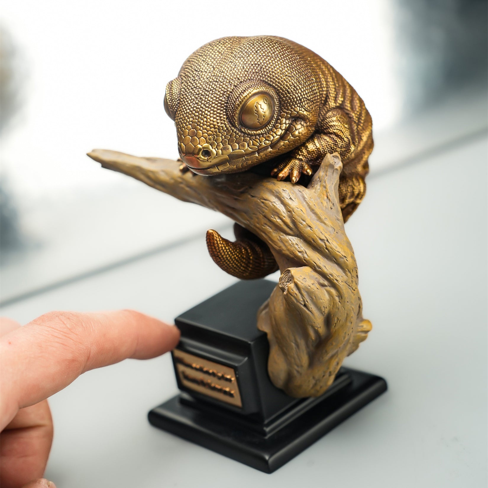 BOWUZHI Studio Bronze Gecko Figurines