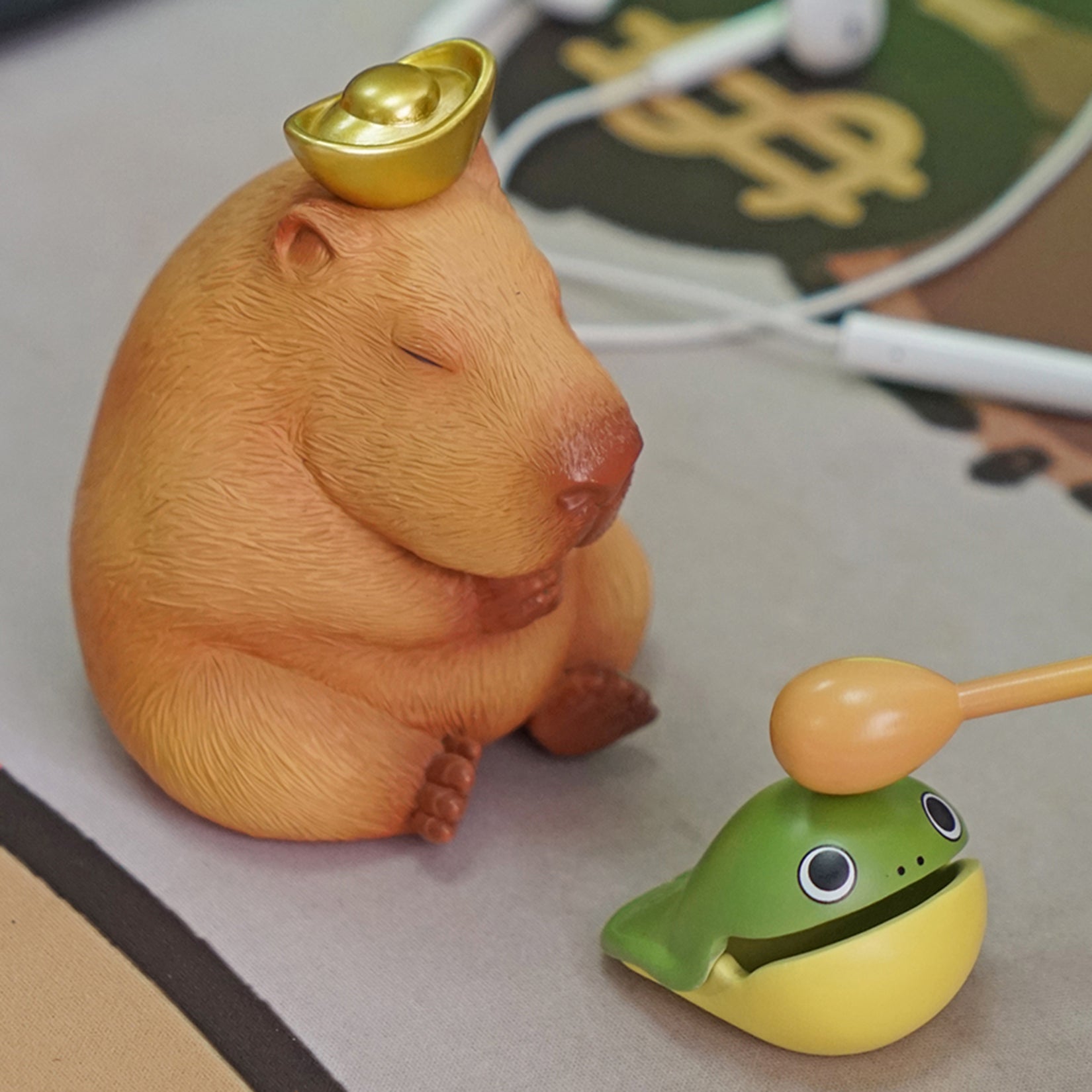 Capybara Figurine Cute Resin Animal Decor