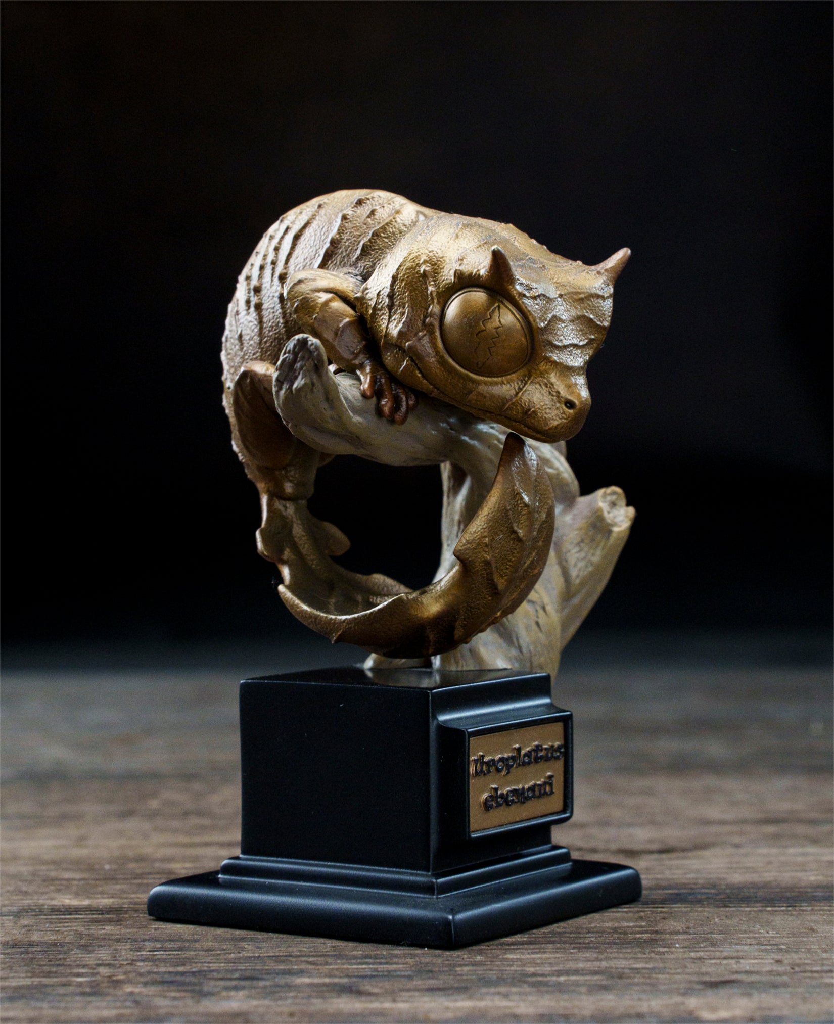 BOWUZHI Studio Leaf-Tailed Gecko Bronze Sculpture