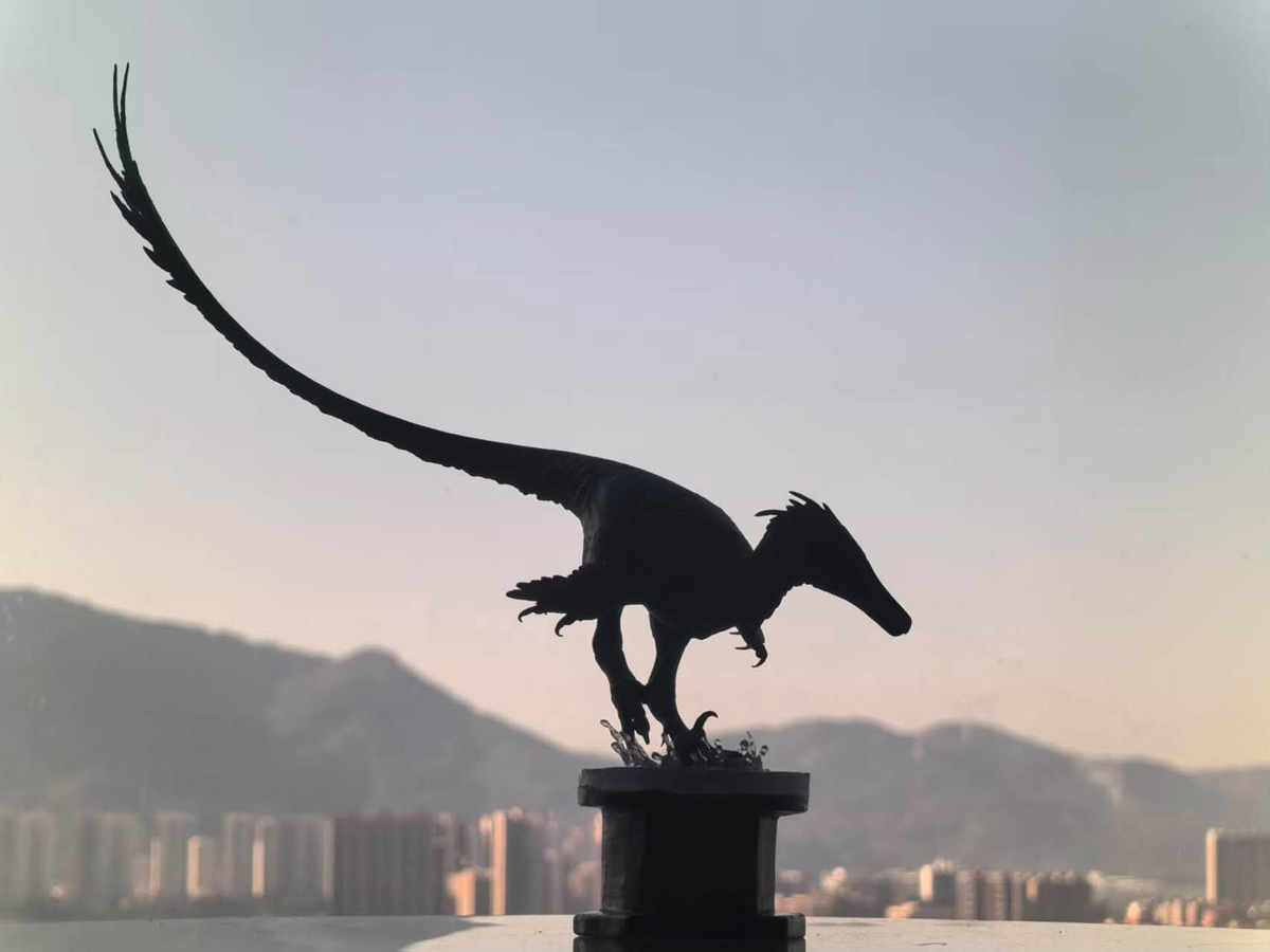 MK Studio 1:20 Scale Austroraptor Model