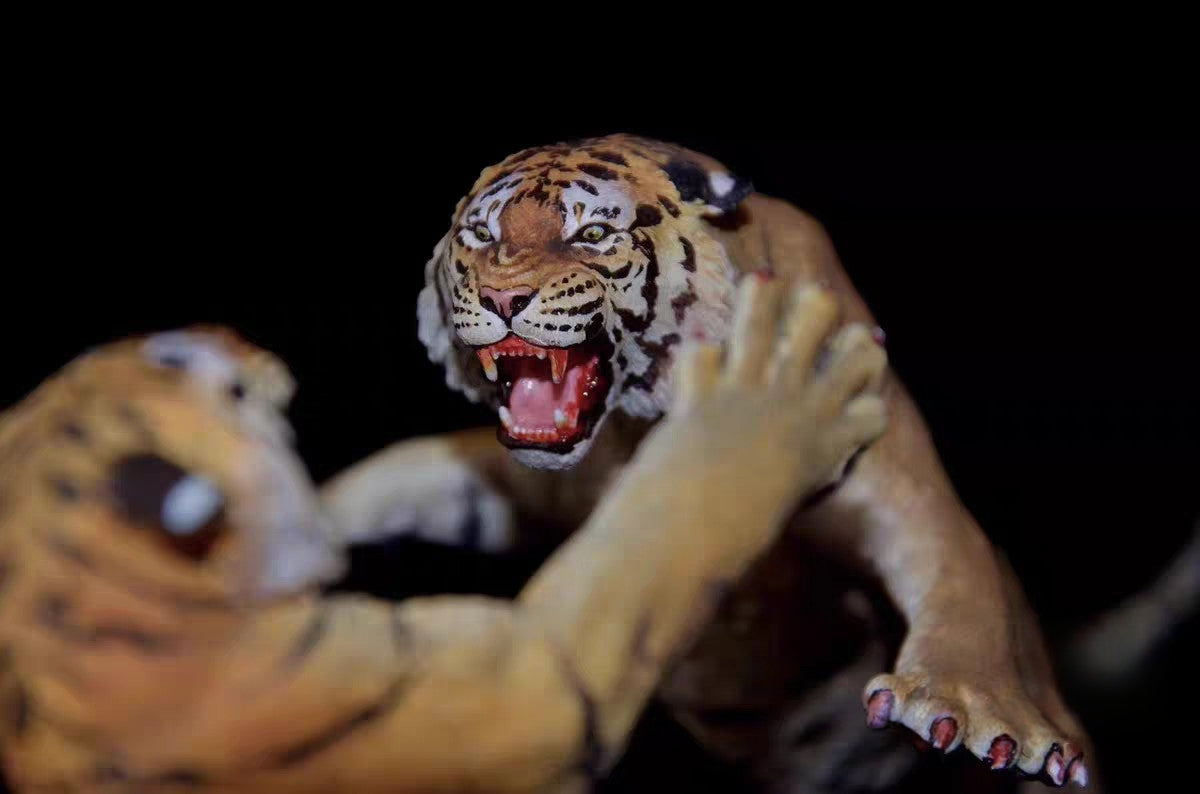 1:15 Barka VS Charger Tiger King Scene Model