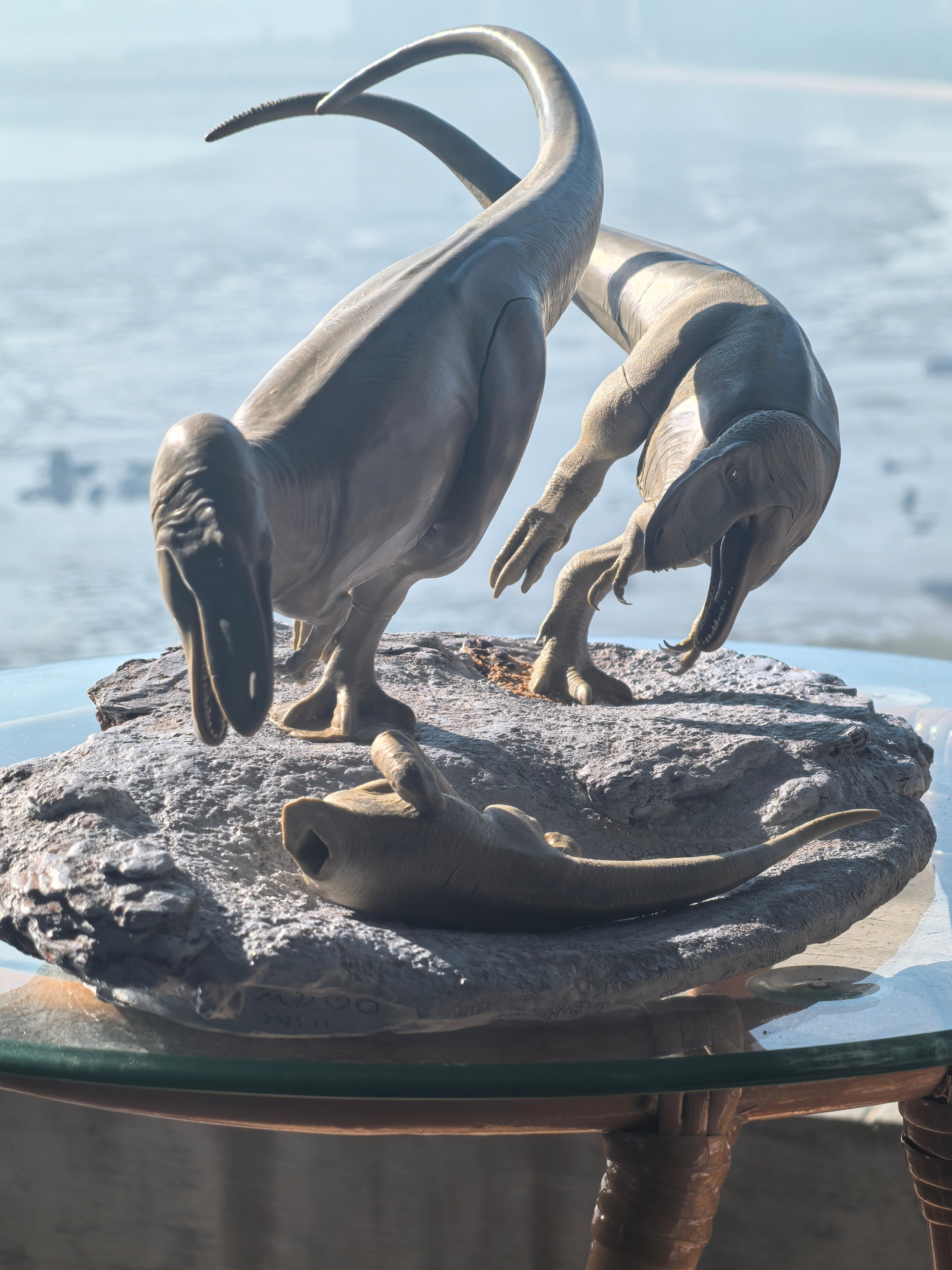 MK Studio 1:20 Scale Megalosaurus Pair Hunt Cetiosaurus Scene Statue