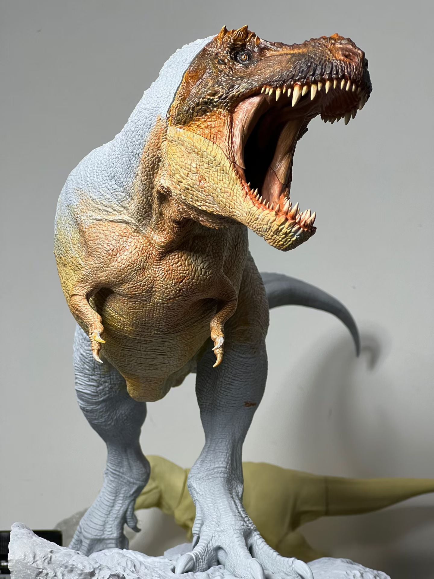 Carson Long STUDIO Tyrannosaurus Rex Scotty Model