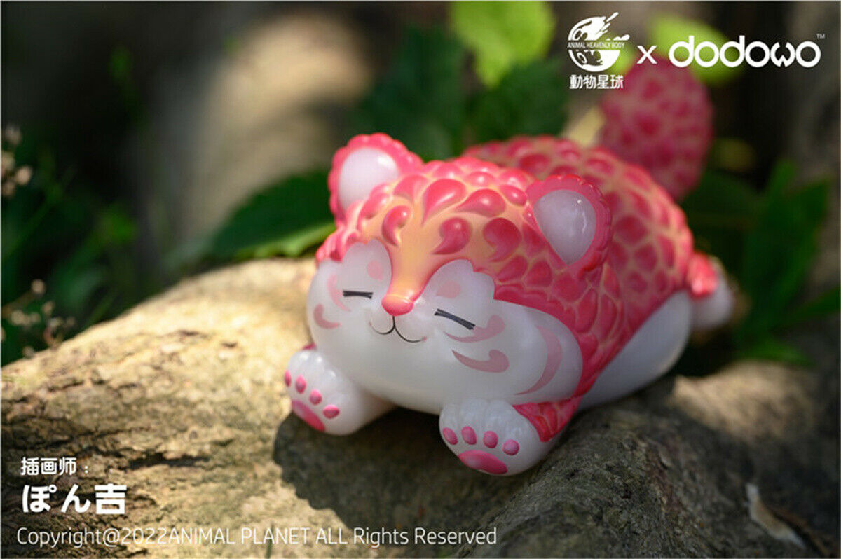 Animal Planet Tiger Lychee King Model