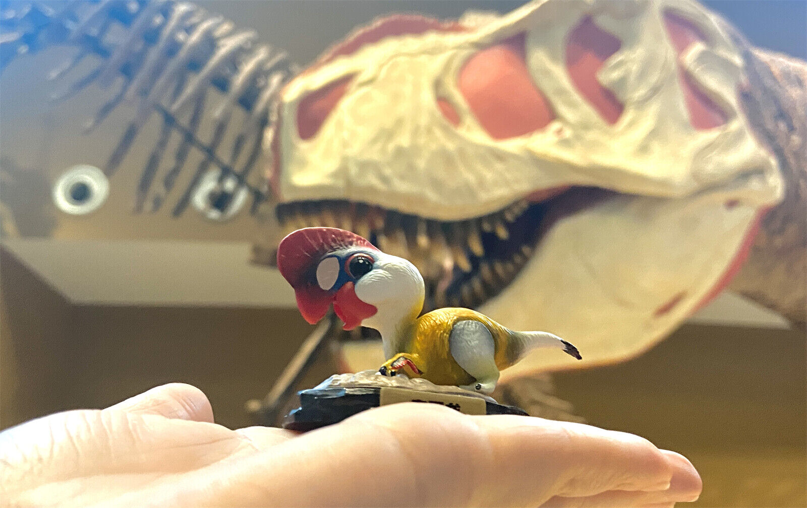 Animal Planet Oviraptor Model