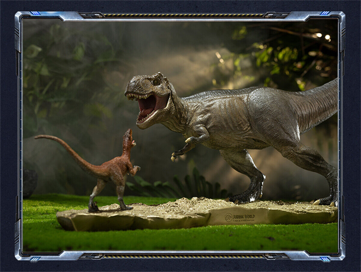 TONGSHIFU 1/20 T-Rex VS Atrociraptor Model