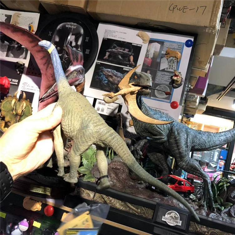 Eofauna 1:40 Scale Atlasaurus Statue