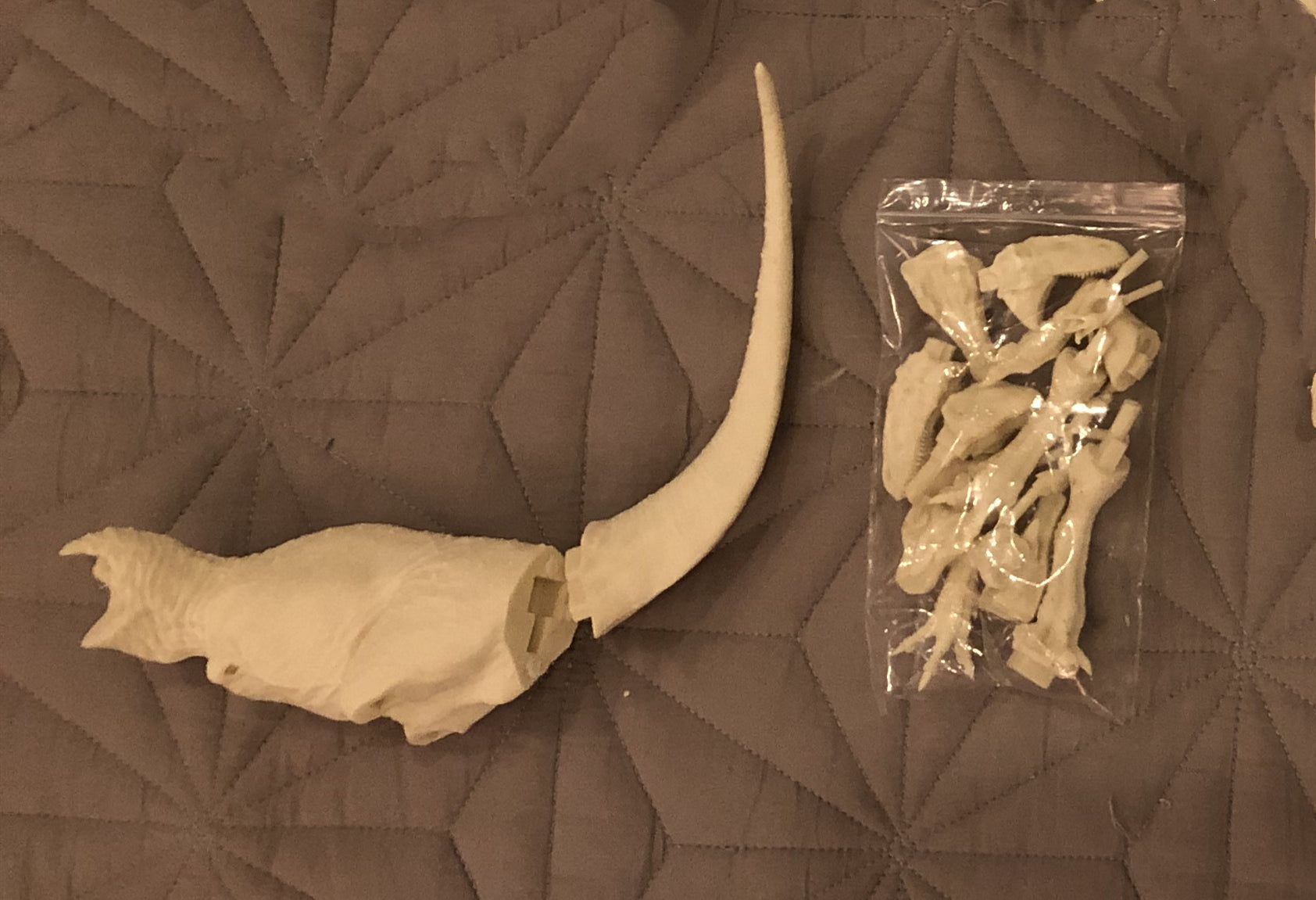 PASSION CHARGER Argentinosaurus huinculensis Fight Mapusaurus roseae Scene Dinosaur GK Statue