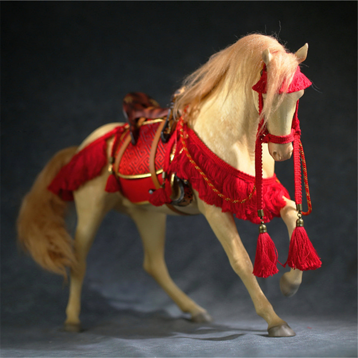 Mr.Z 1/6 Akhalteke Horses Statue