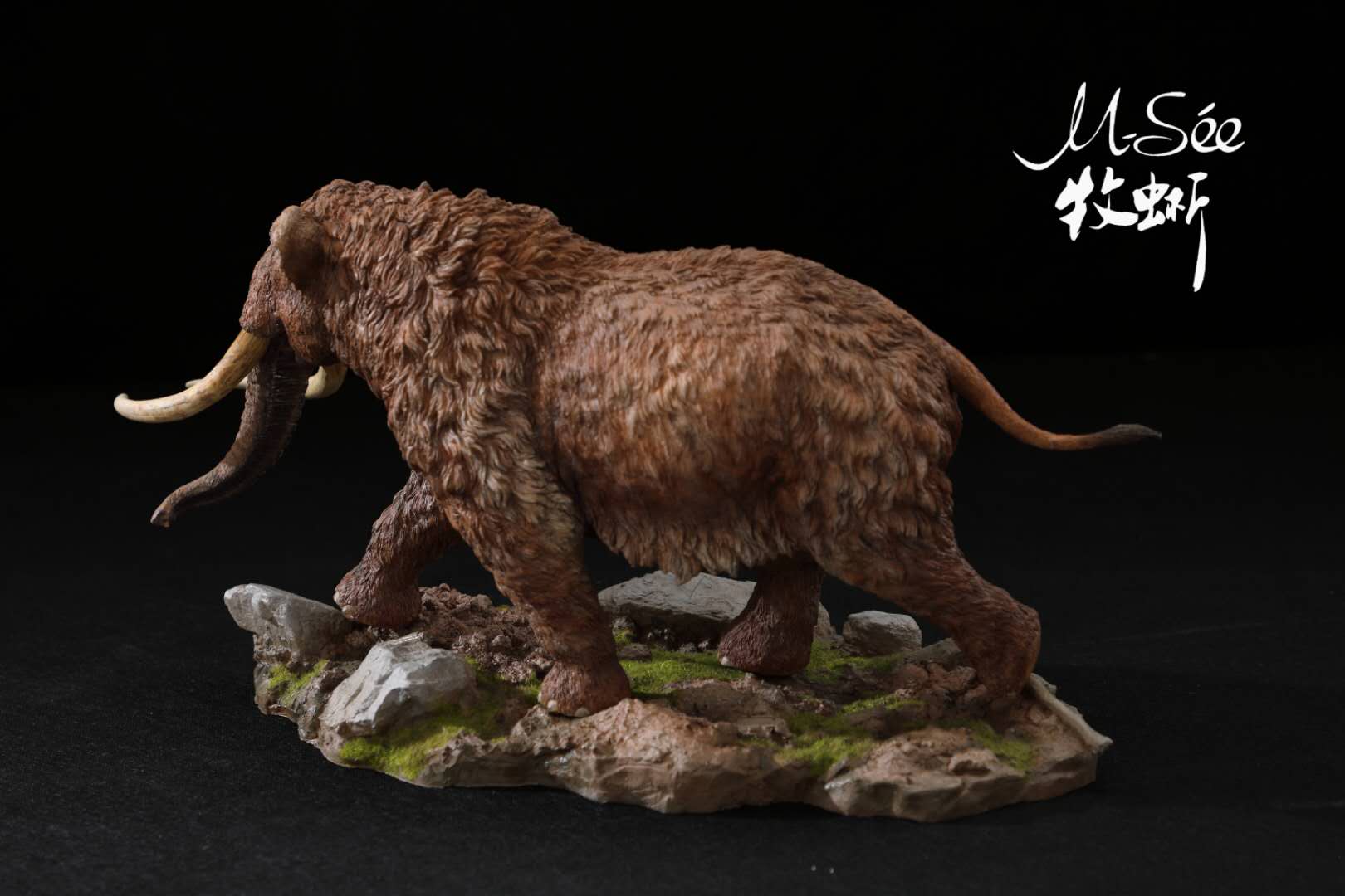 MuSee 1/18 Mammut americanum Mastodon Statue